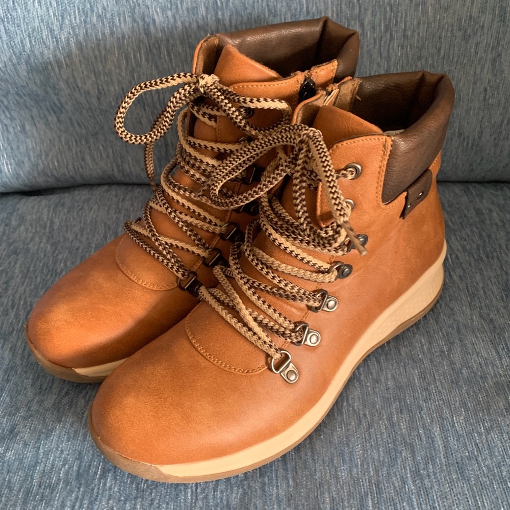 Maurices Peyton Hybrid Hiking Boots